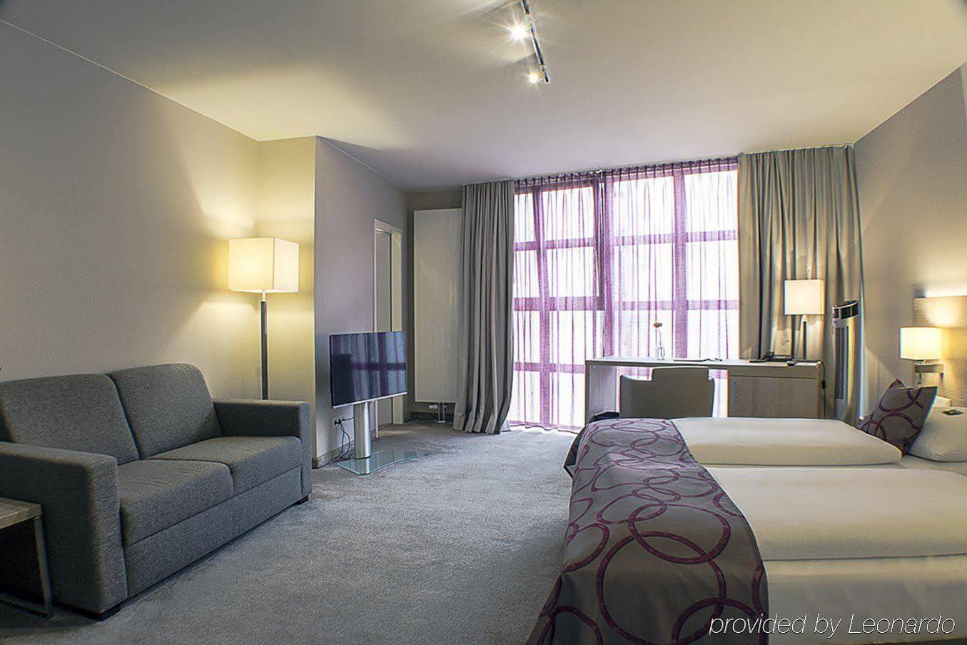 Ghotel Hotel&living München-city 3* München
